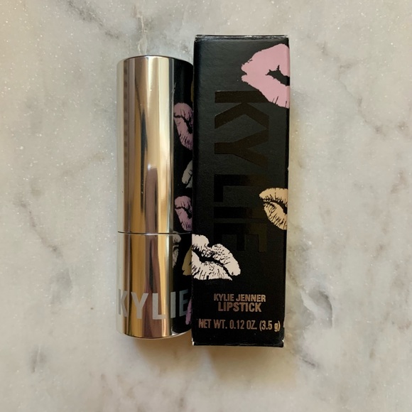 Kylie Cosmetics Creme Lipstick - Infatuation